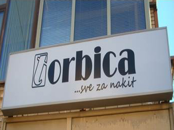 lightbox_04.jpg